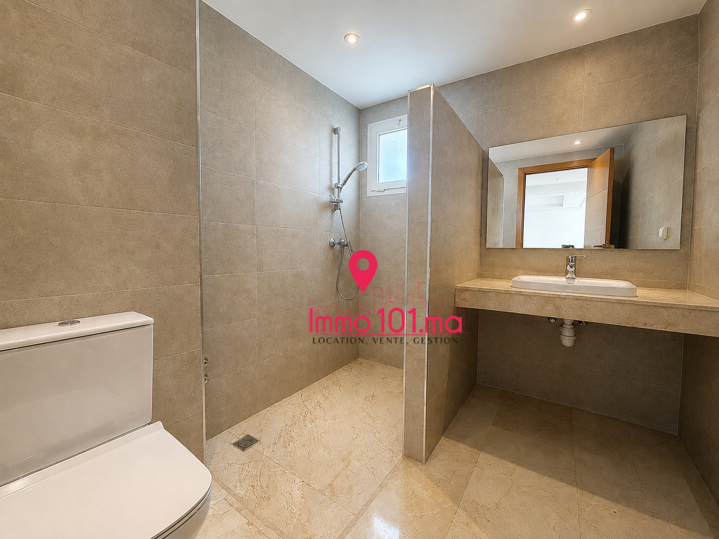 Appartement à vendre à El Menzeh ZLV2527